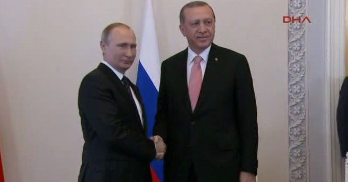 Erdoğan ile Putin Soçi'de görüştü: Bölgeye umut olacak