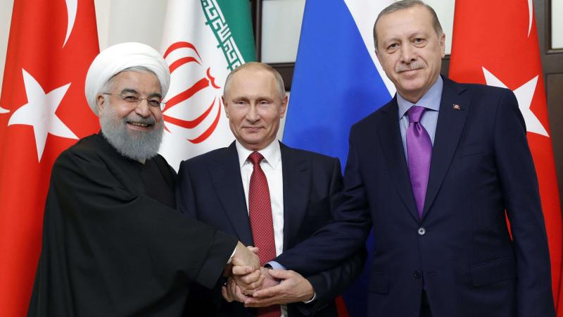 Kremlin: Erdoğan, Putin, Ruhani Nisan'da İstanbul'da buluşacak