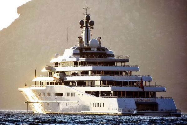 Russian Billioner Abramovich S Famous Luxury Yacht In Bodrum Anadolu Turk Haber